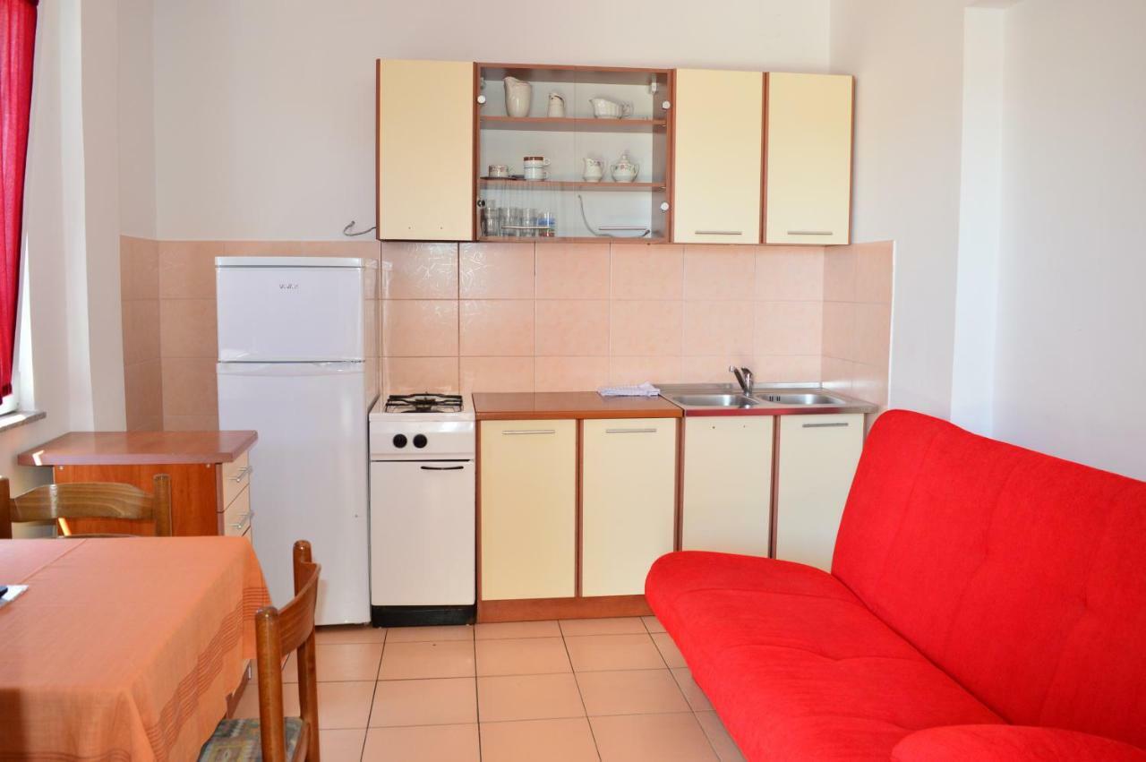 Apartmani Macak II Novalja Exterior foto