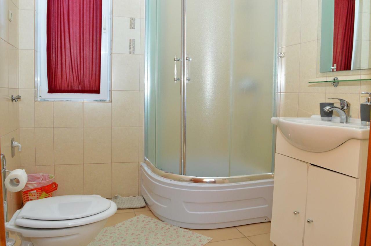 Apartmani Macak II Novalja Exterior foto